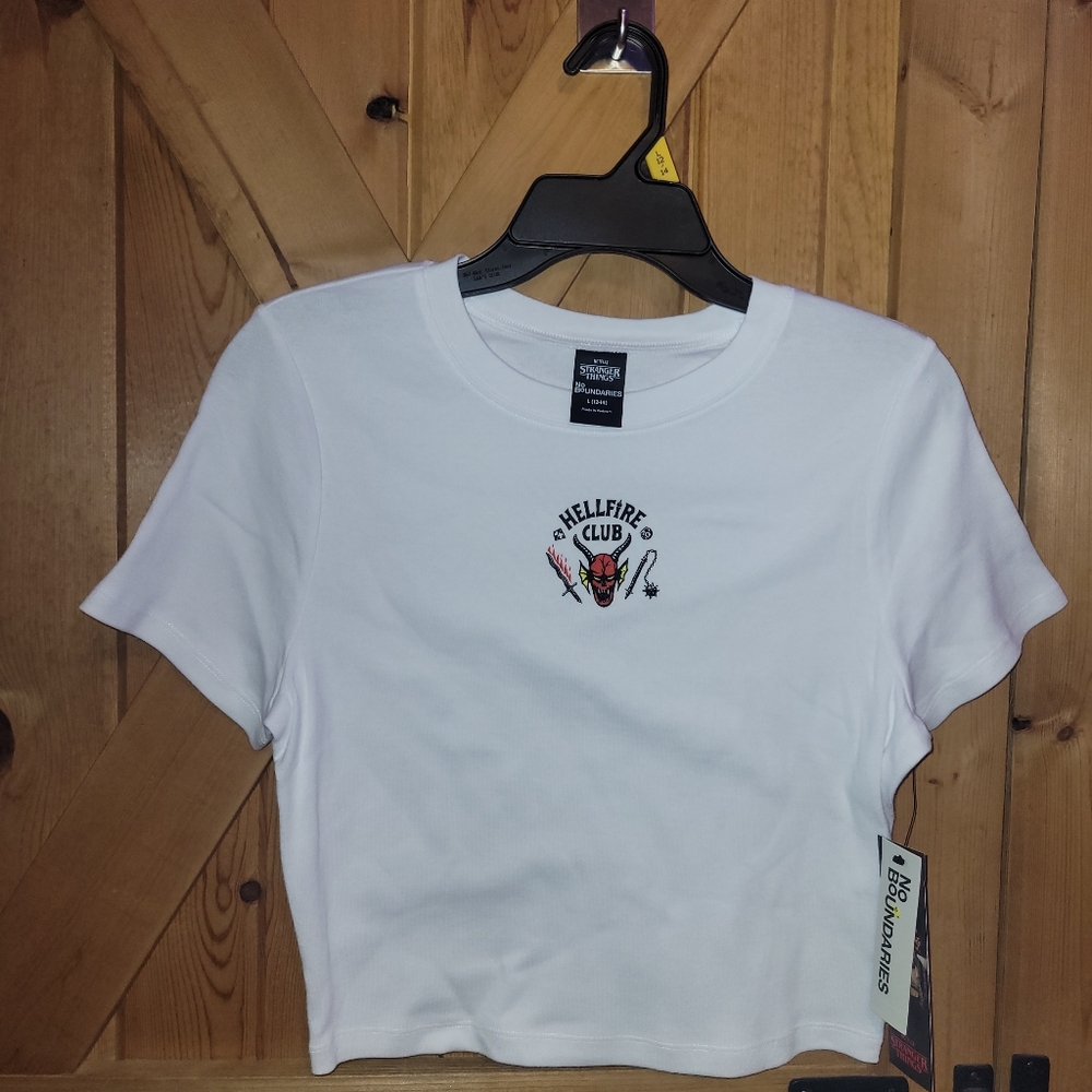 No Boundaries Stranger Things Hellfire Club Graphic Baby Tee Womens Large